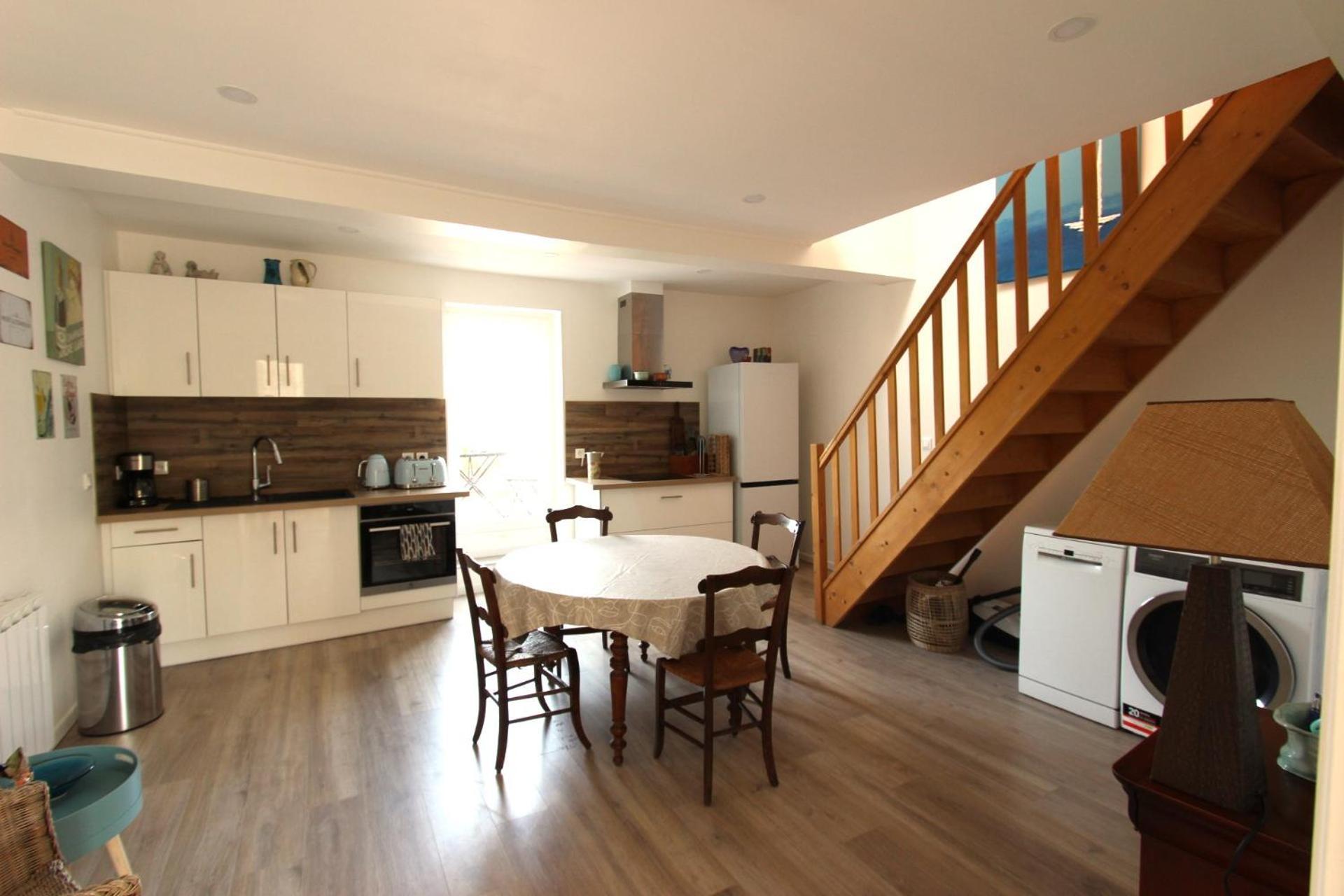 Joli Appartement Avec Balcon Au Coeur De Forcalquier Extérieur photo